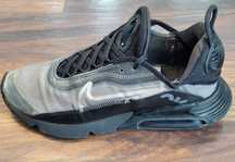 Pantofi sport/Sneakersi Nike Air Max 2090, folositi, marimea 42