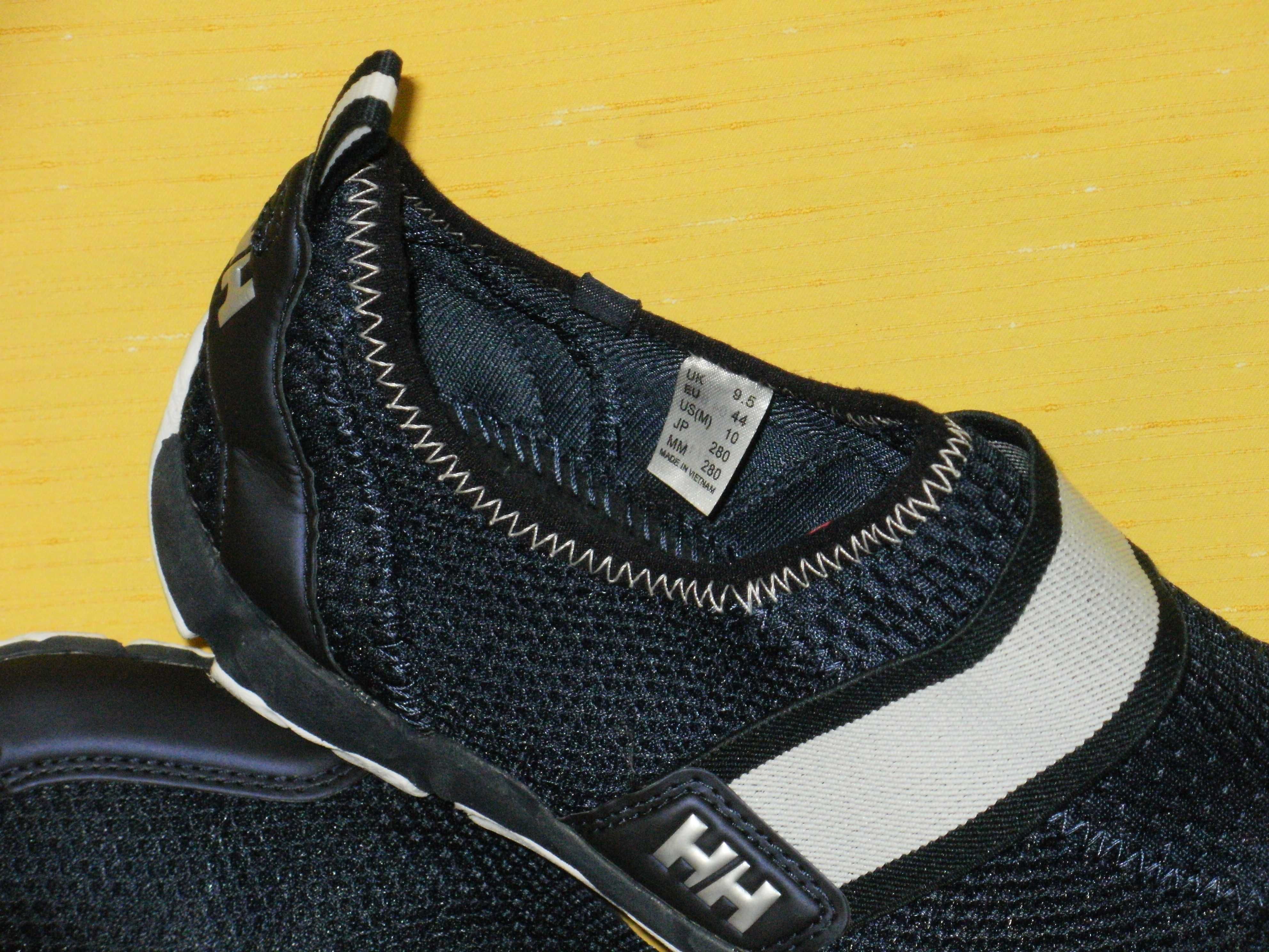 HELLY HANSEN страхотни летни мъжки кецки 43/44
