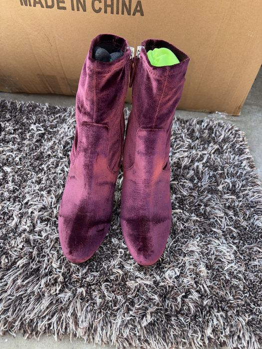 Botine de sama din catifea