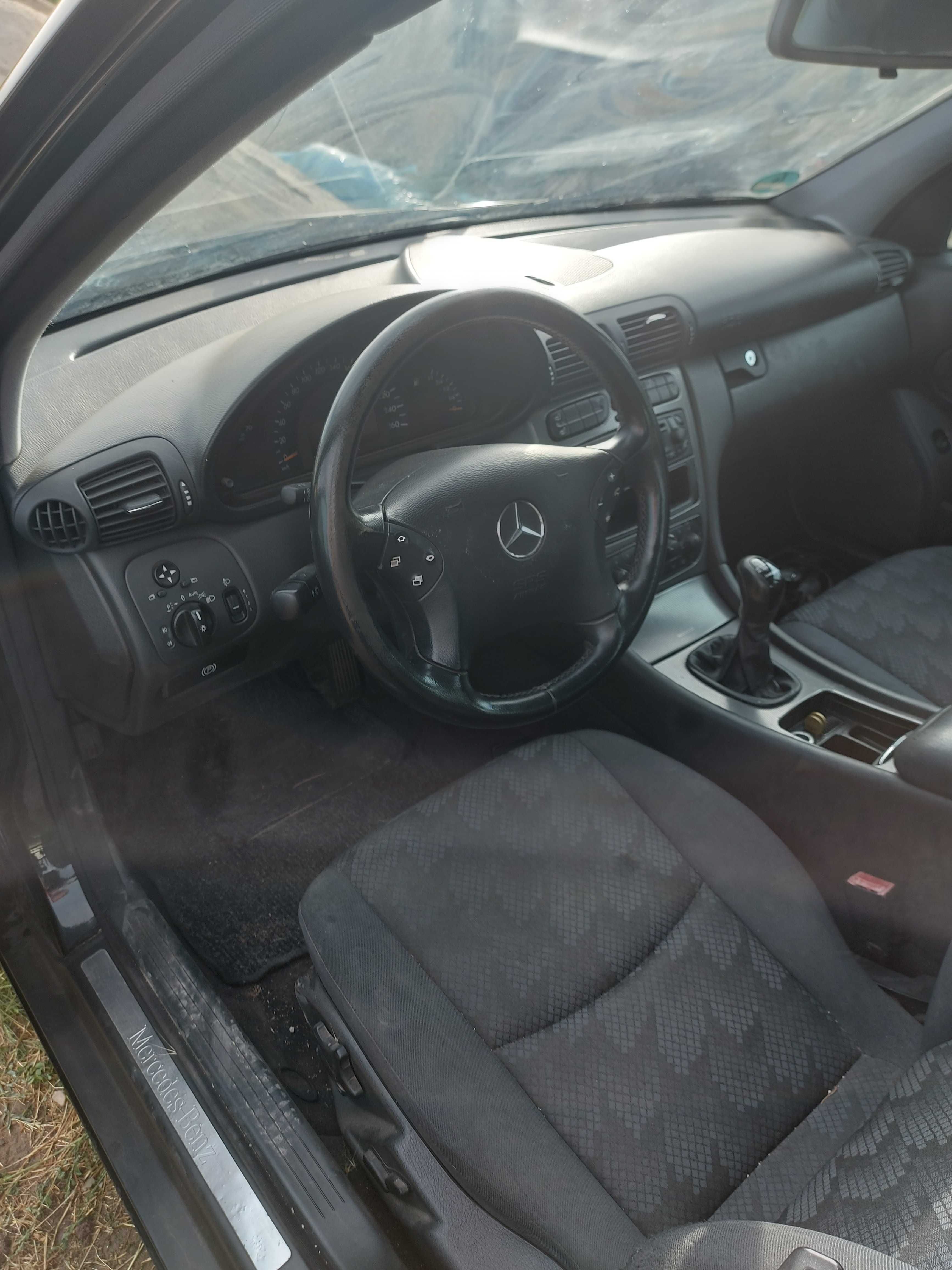 Vand Mercedes-Benz C 200