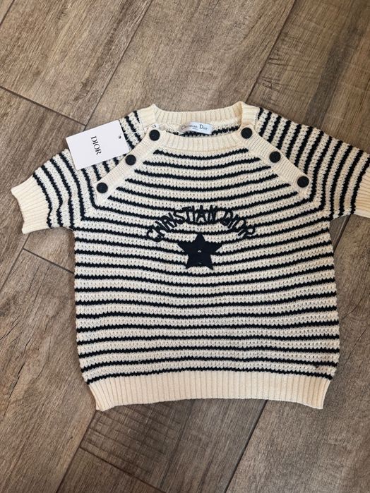 Дамски пуловер нов