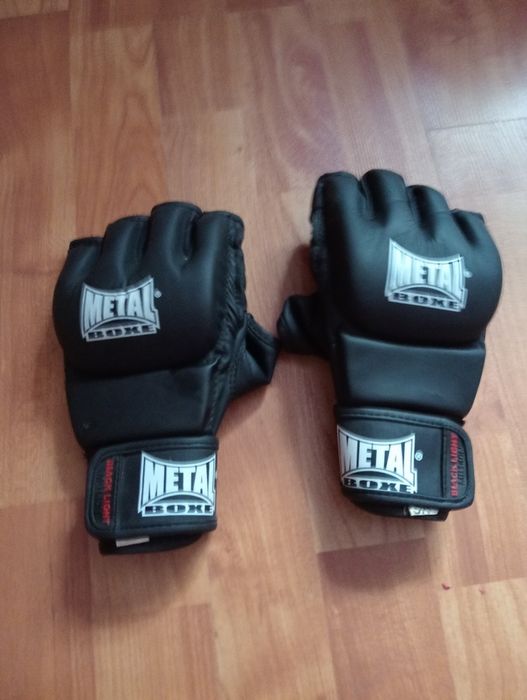 Manusi MMA metal boxe noi