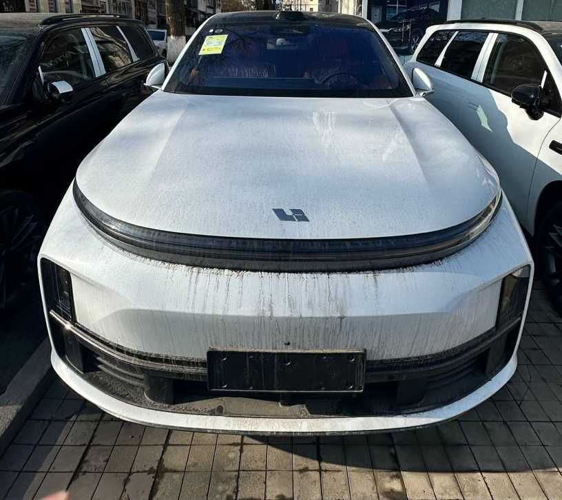Li L7 Ultra 2025г ! Белый/ Апельсин салон! Без пробега! Нотариус!