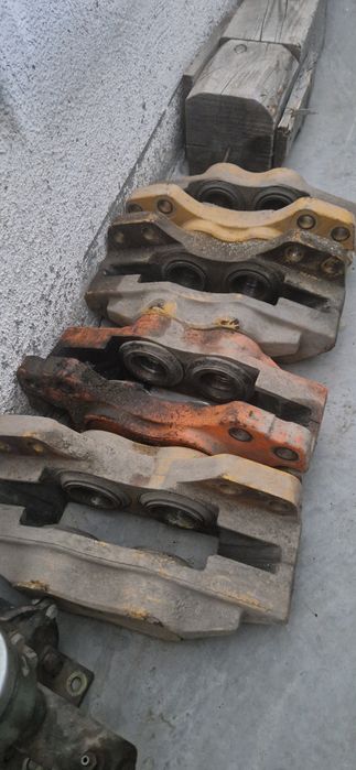 Суппорта Б/у С погрузчика Doosan