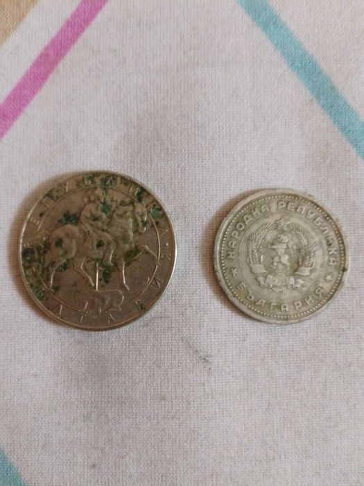 Две стари български монети