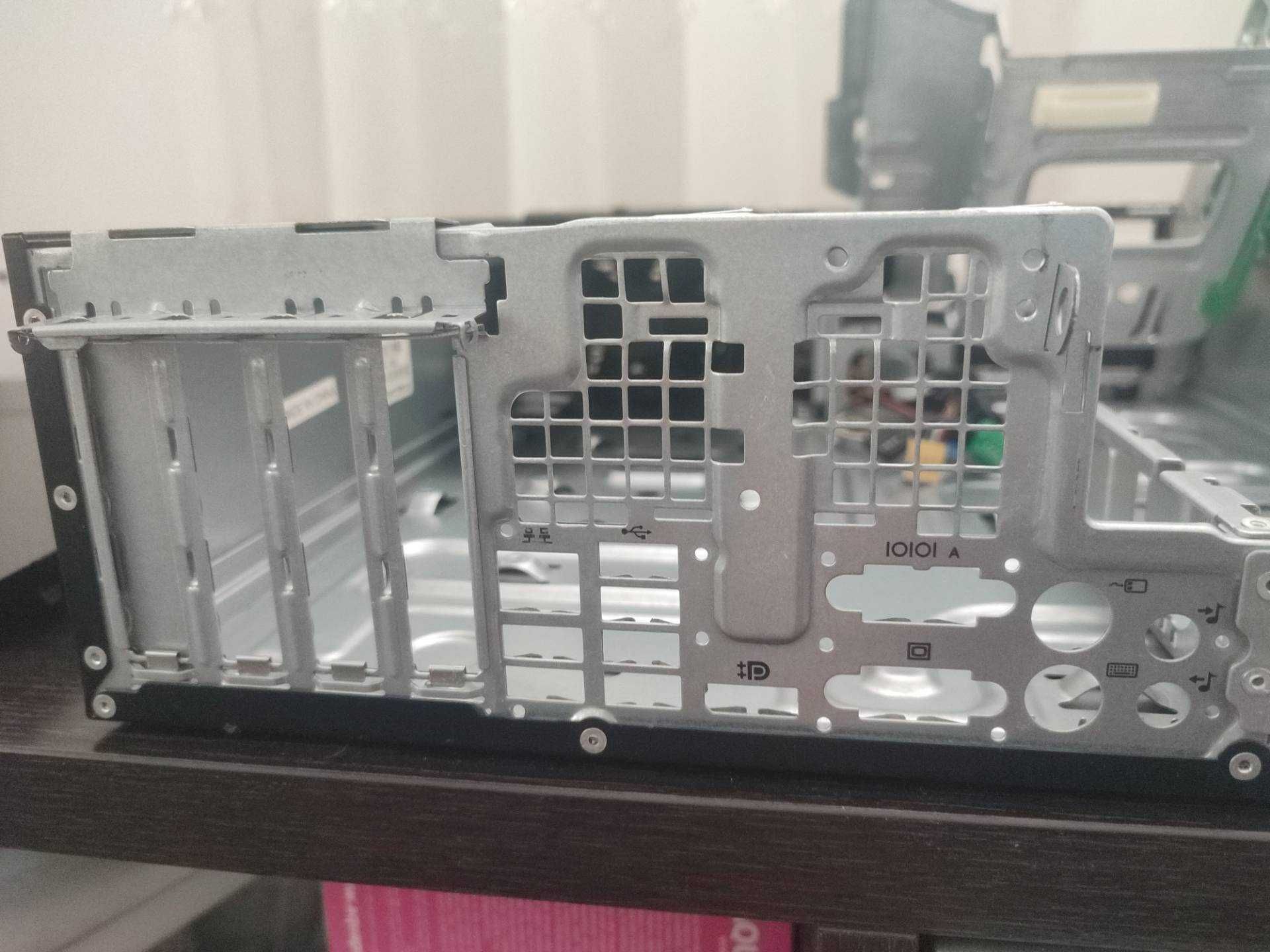 Кутия за компютър HP Elite SFF / HP Pro SFF