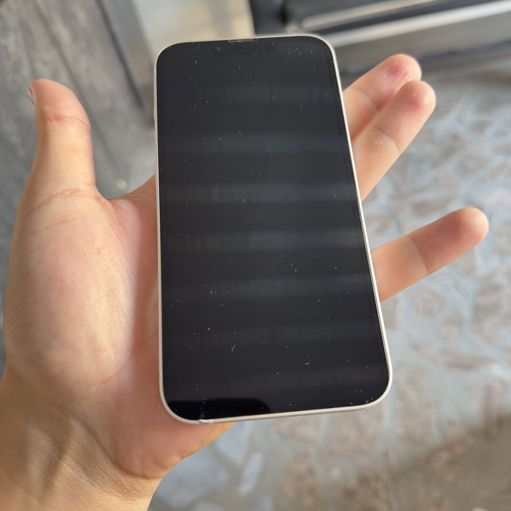 iphone 13 138gb wigtht