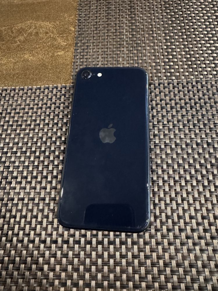 Iphone SE3 64 GB