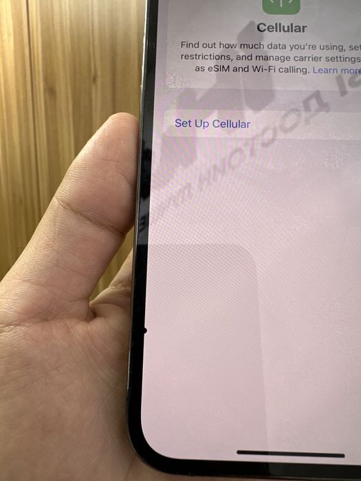 iphone 13pro 128gb, batareyka bilan krishka almashgan,displayda tochka