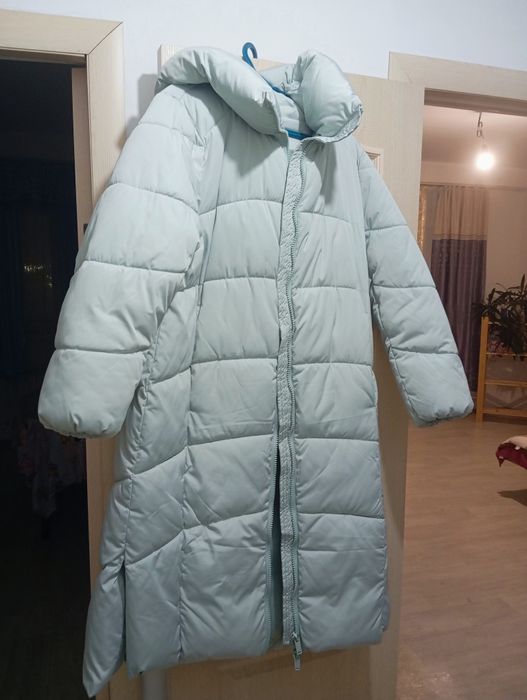 Продам зимнюю куртку