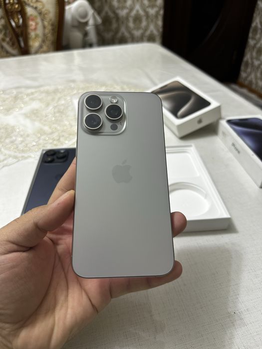 IPhone 15 Pro Max 256 гб ем.80