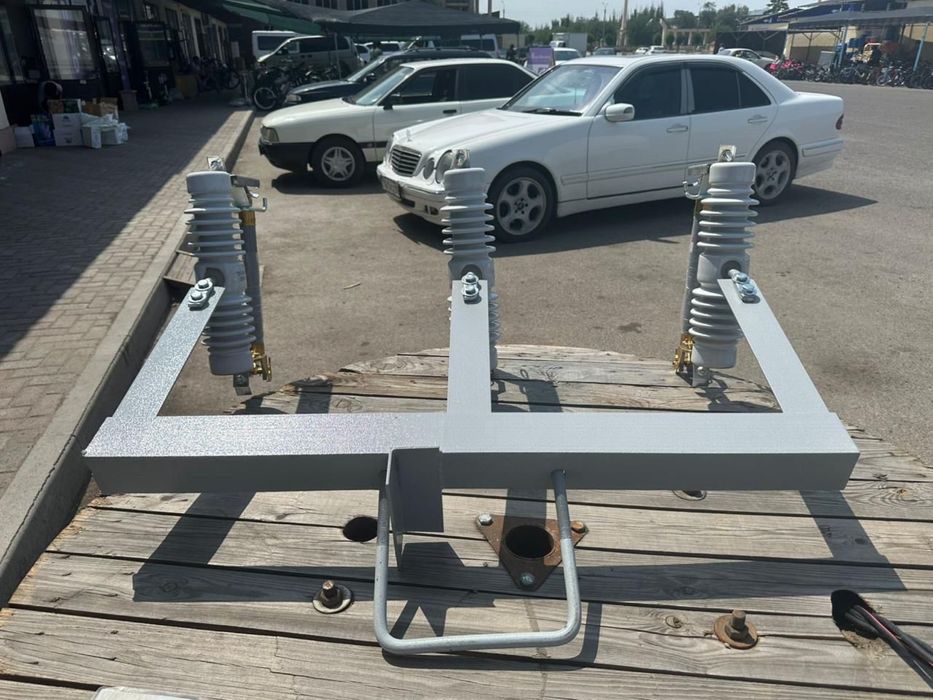 Предохранитель-разъединитель выхлопного типа ПРВТ