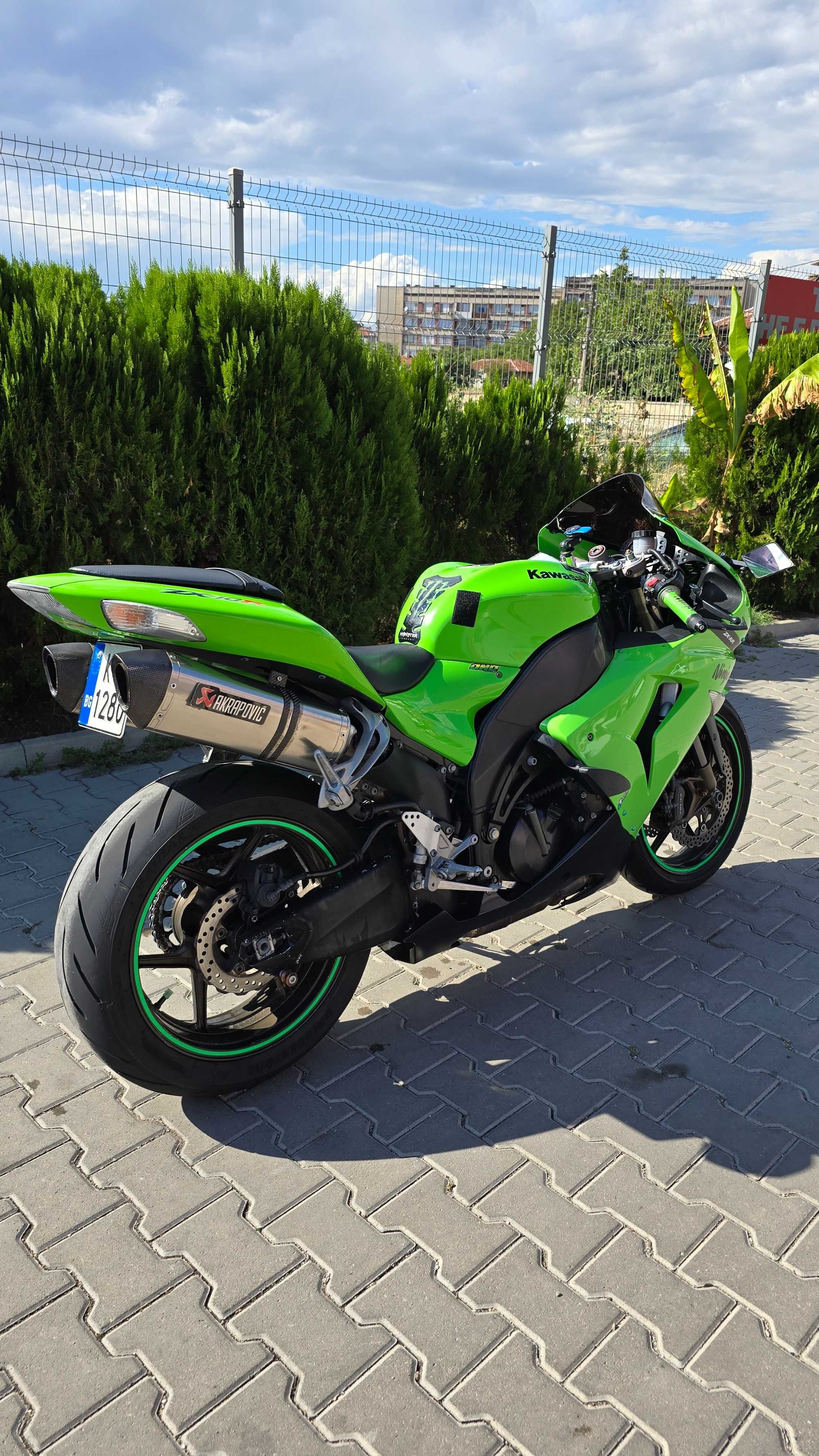 Kawazaki ZX10R 2007г 180кс