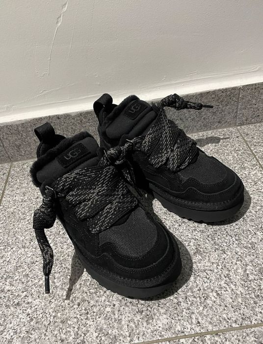 UGG lowmel negri [marimi: 37, 38, 39]