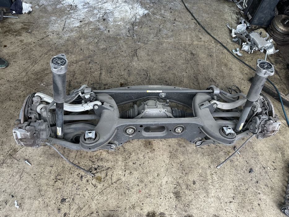 Заден мост за Мерцедес W205