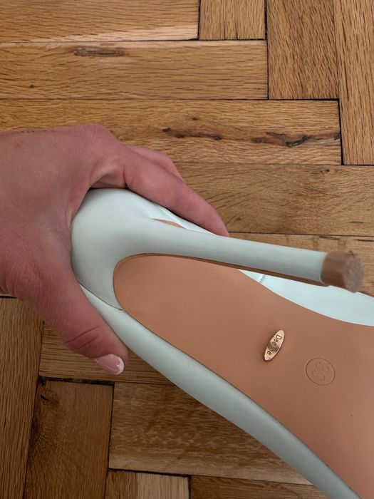 Елегантни обувки Dezee