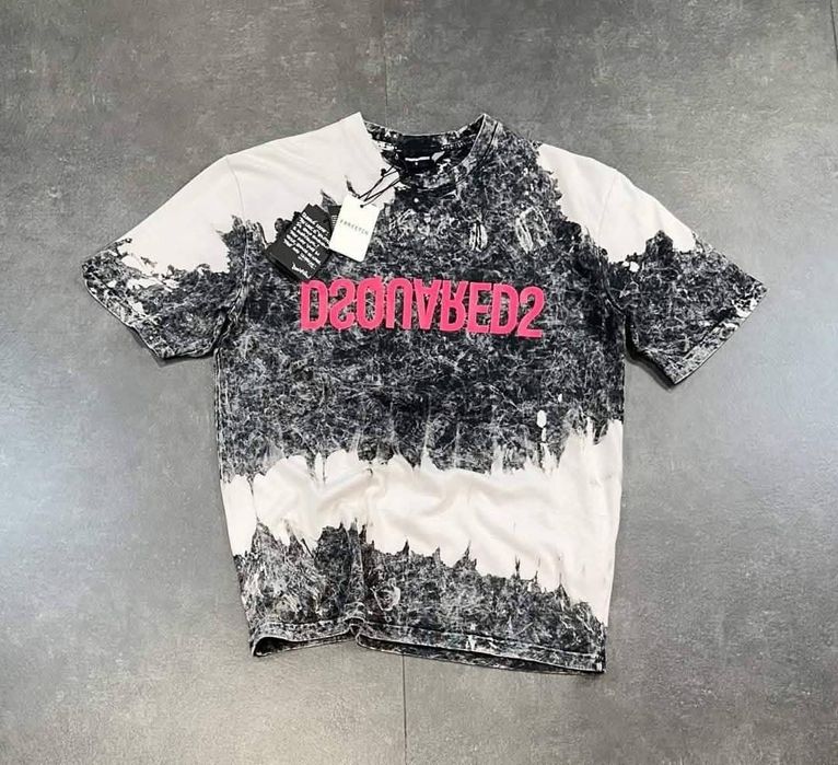 Мъжки тениски различни модели