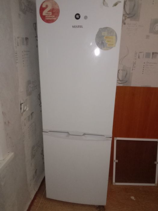 Халодилник не рабочи можна на запчасти