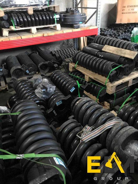 Натяжитель цепи Cat Doosan Hitachi Komatsu