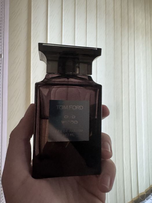 Парфюм Tom Ford Oud Wood