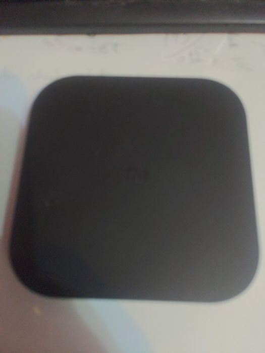 Xiaomi mi box cu telecomanda