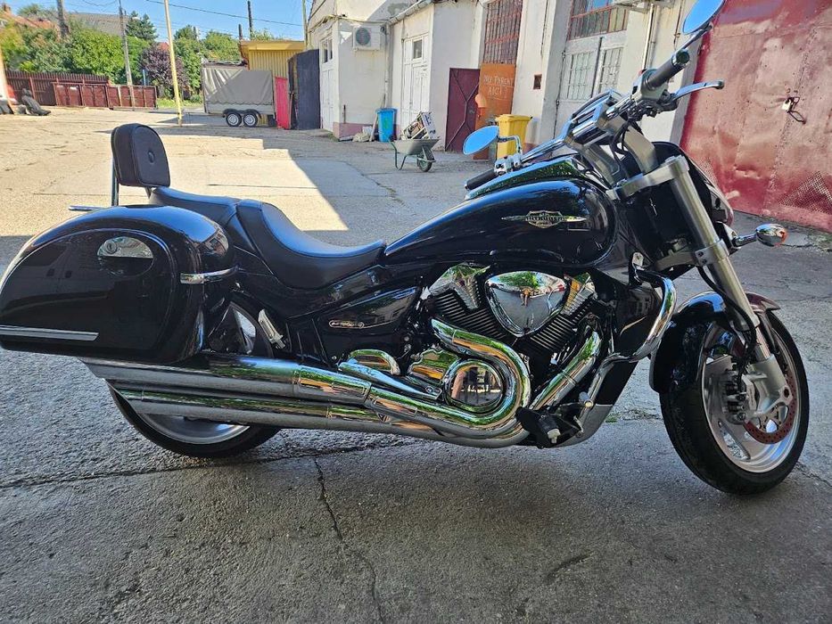 Motocicleta VZR1800 ( M109R )
