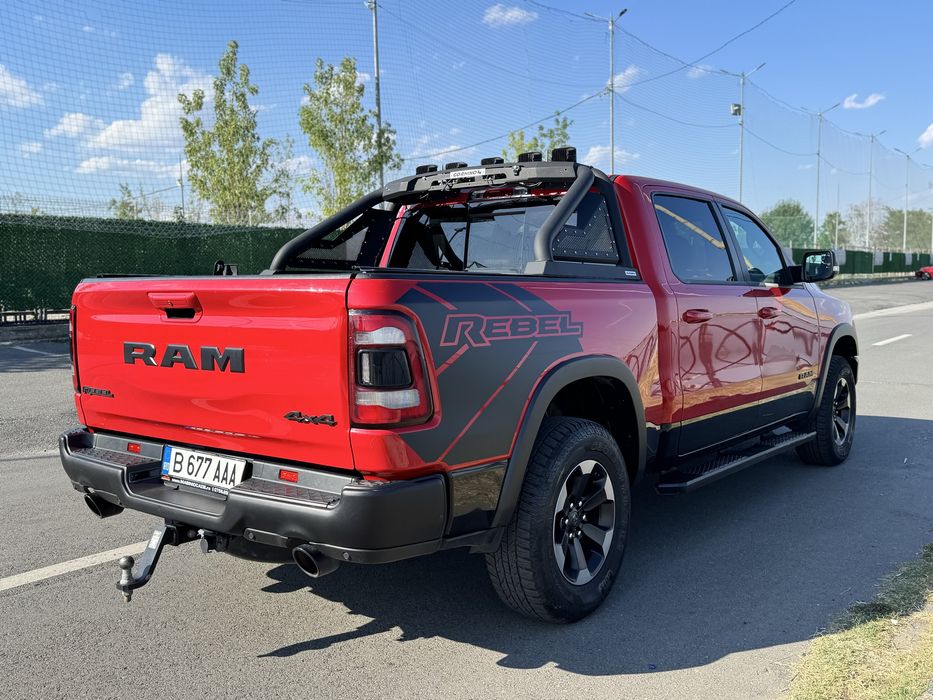 DODGE RAM 1500 2021 5.7
