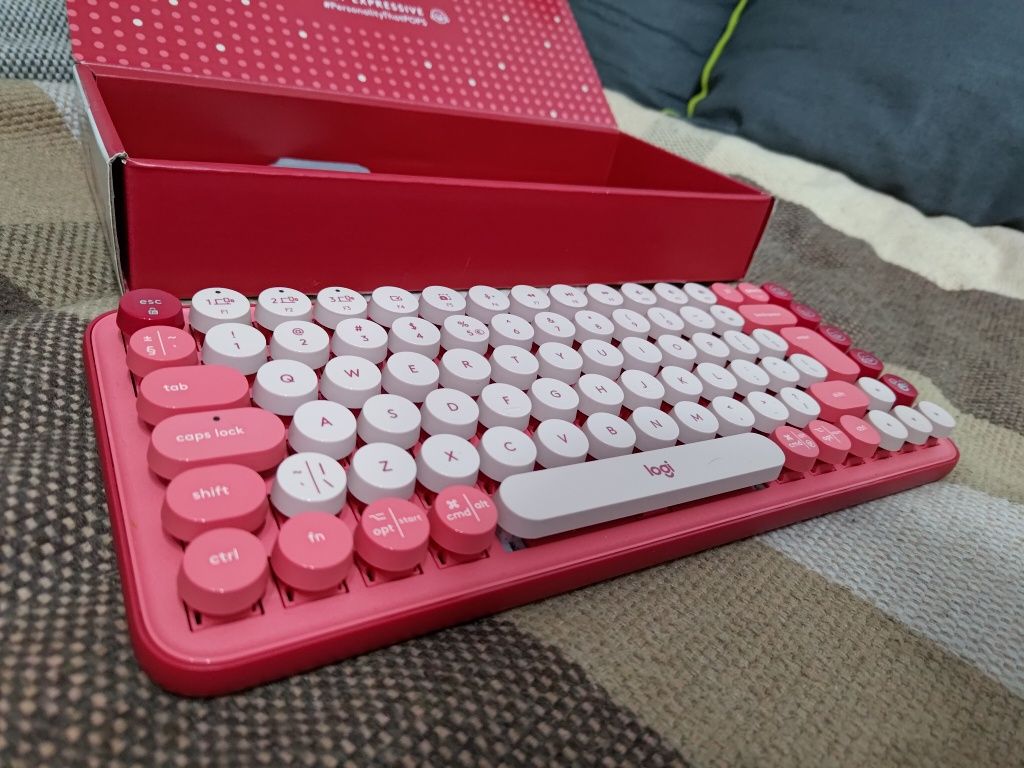 Tastatură mecanică Logitech Pop Keys