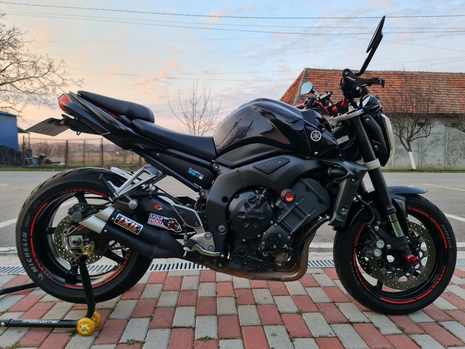 Yamaha Fz1-n  2006