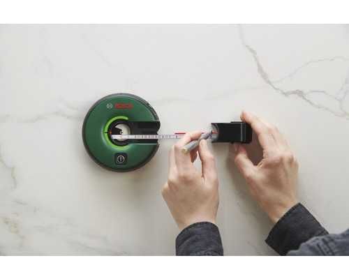 Nivelă cu laser Bosch Atino, 1 linie dreaptă cu ruletă 1,5m (NOU)