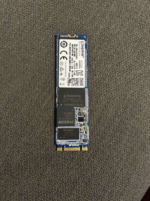 Kingston 256gb PCIe NVMe M.2 2280 SSD