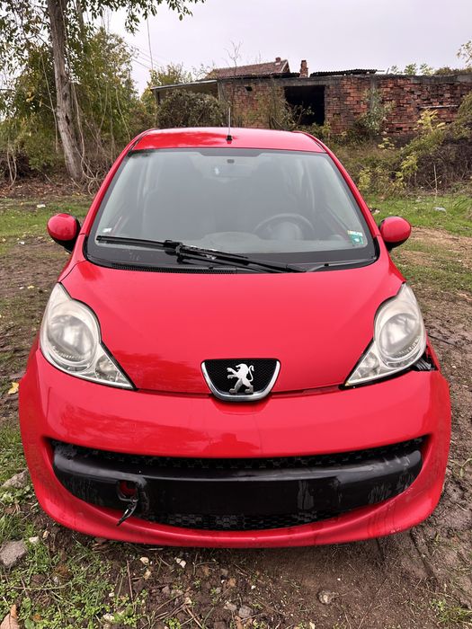 Peugeot 107 1.0i – на части