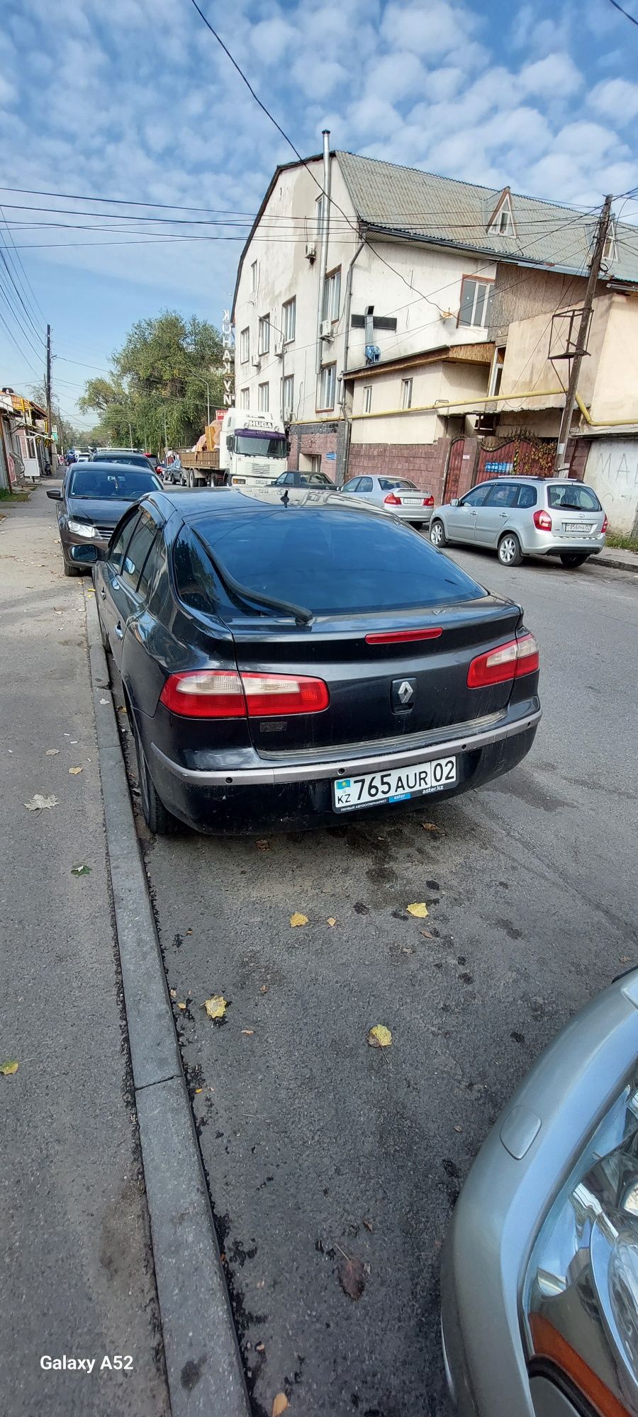 Renault laguna продам машину