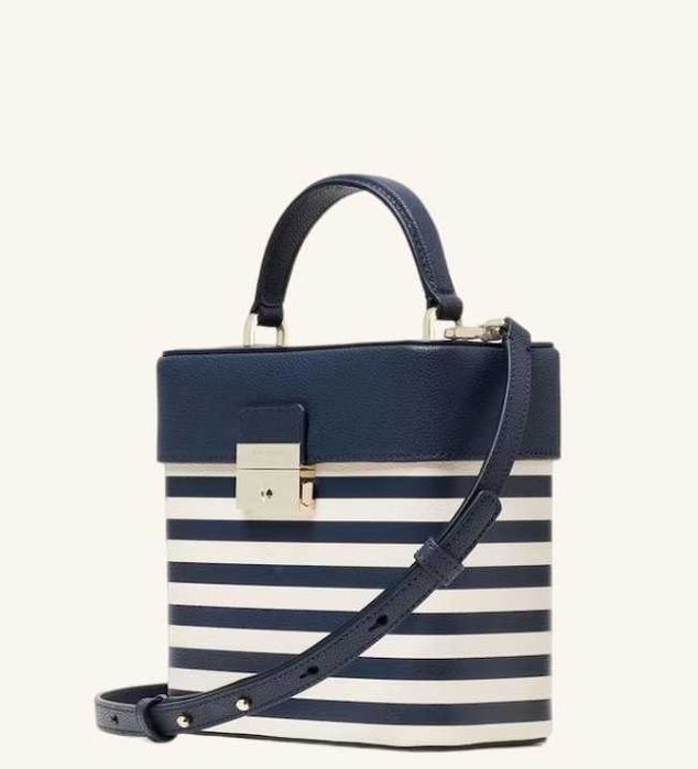 Нова кожена чанта Kate Spade Voyage, лимитирана серия, синьо-бяло райе