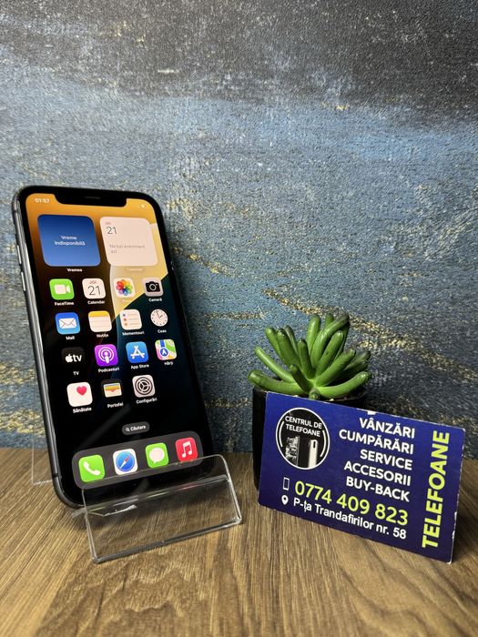 Iphone 11/64gb/2 Ani Garantie Centrul de Telefoane/rate
