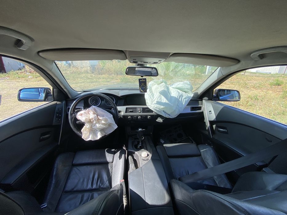 Dezmembrez bmw e60 525D