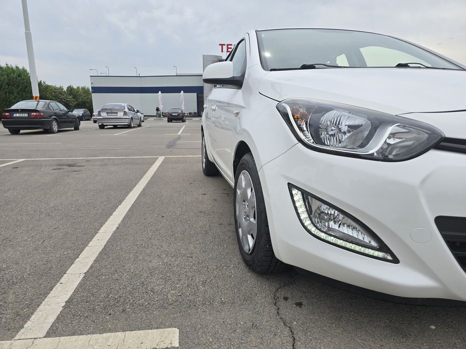 Продавам Hyndai i20 FACE LIFT
