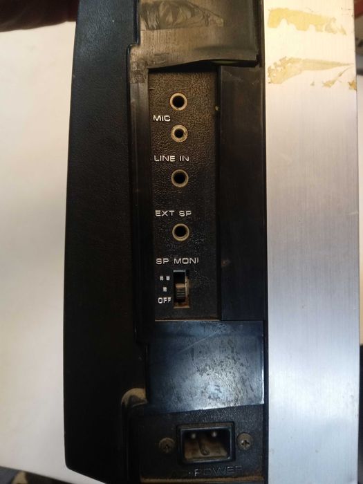 Телефон Nokia  x1 / 35 лв.с две карти