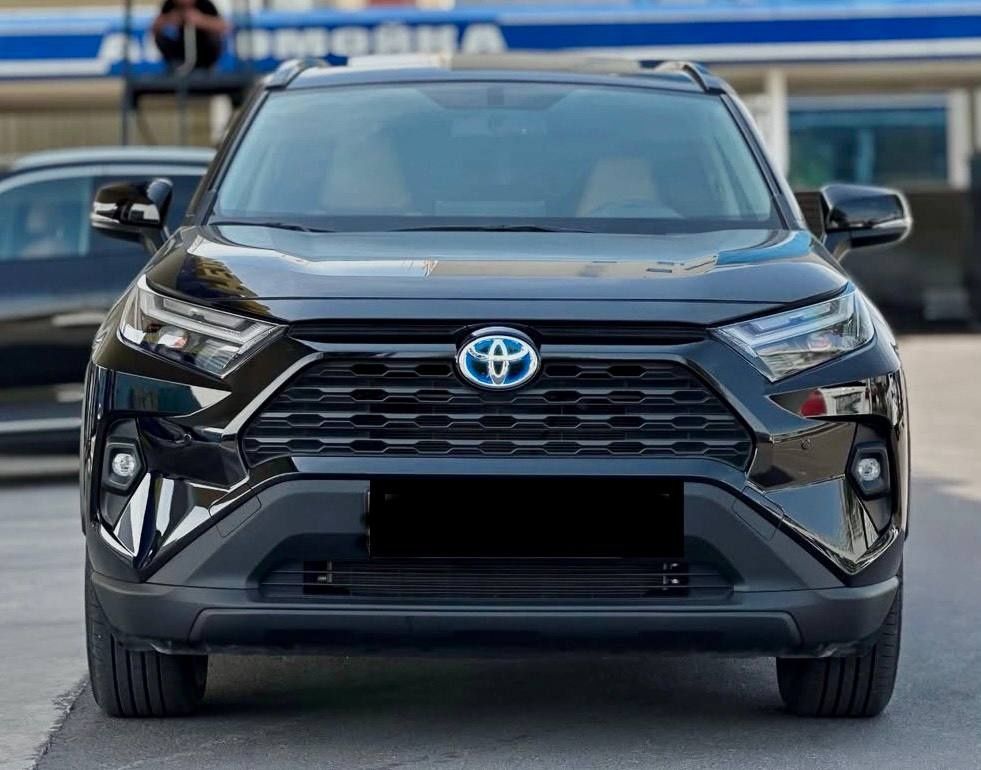 Тойоту RAV4 гибрид. насия. савдога. берилади 
ЯПОНКА