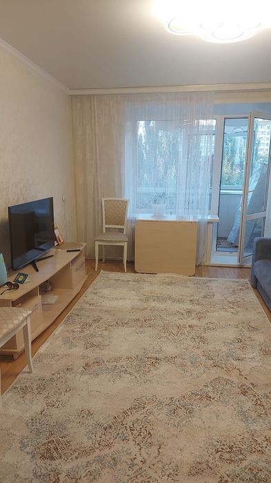 Продам трехкомнатную квартиру