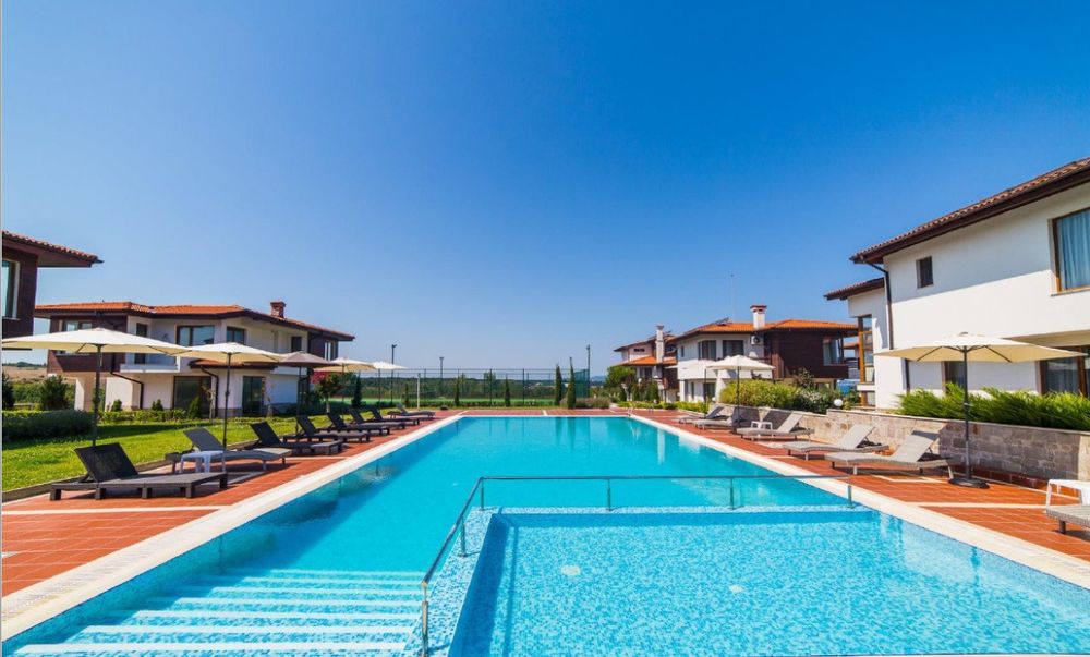 Продава се Къща в с. Лозенец, Област Бургас - 245 кв.м за 1307 €/кв.м - Снимка #15
