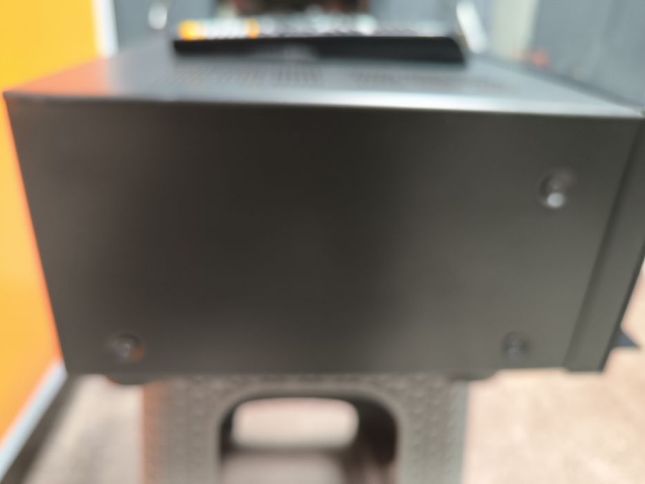 Onkyo tx nr 828 7.2 channel 180watt