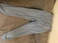 Vând pantaloni de trening dama