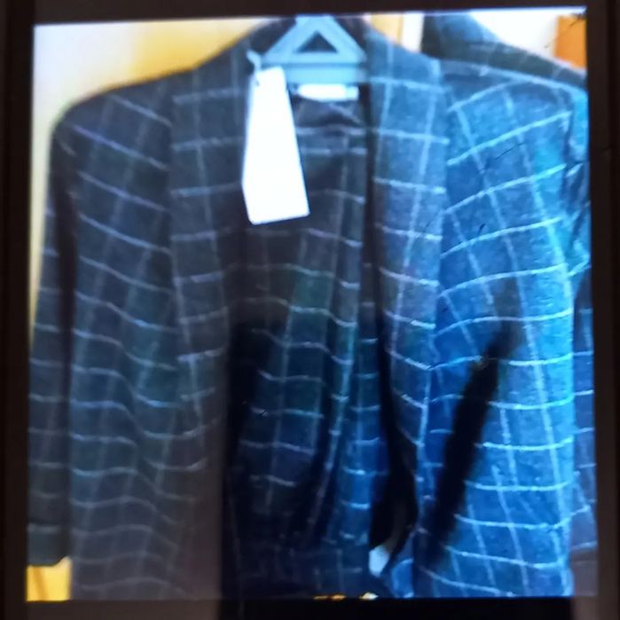 Кастюм 16000.. Либо обмен на продукты Пишите.