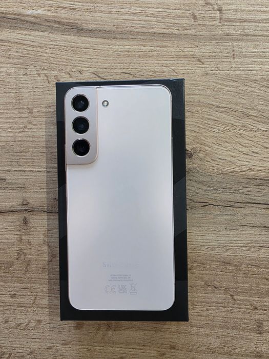 Samsung S22 256gb Неразличим от нов