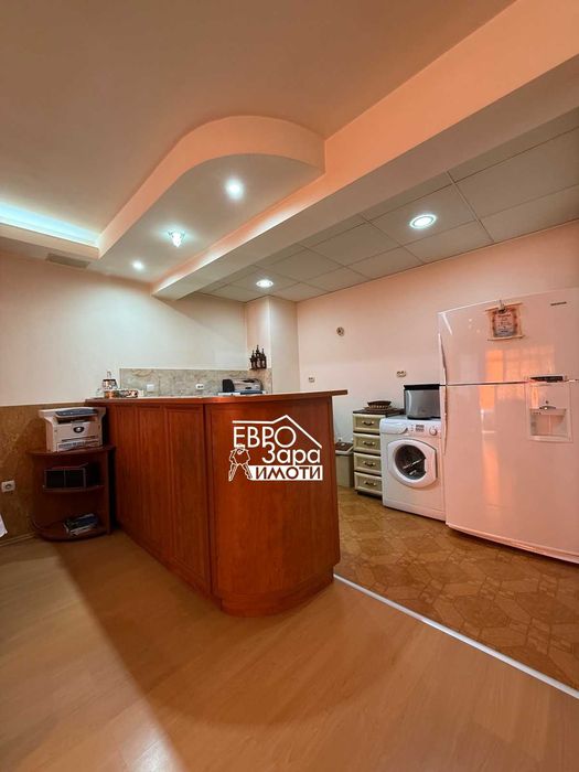 Продава се Тристаен апартамент в Стара Загора, Център - 141 кв.м за 1596 €/кв.м - Снимка #5