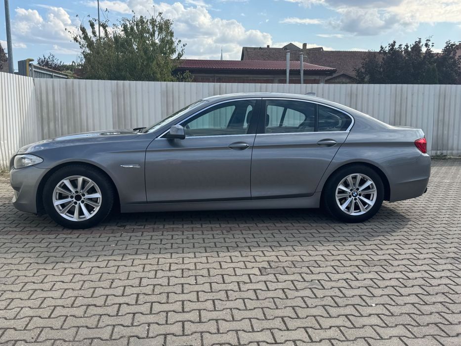 Vând BMW 528i 3.0 benzină, 2011