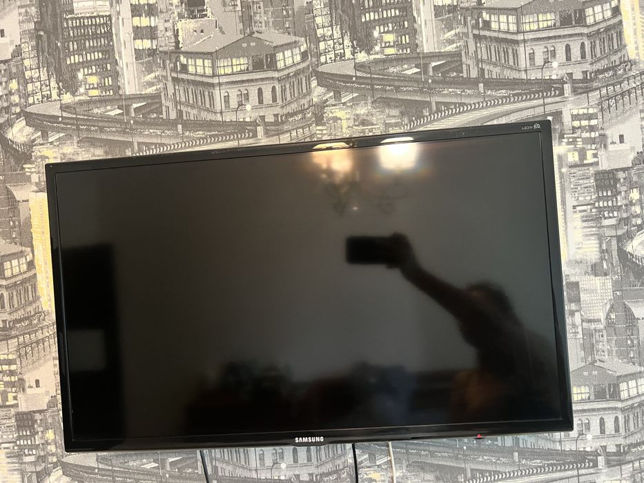 Продам телевизор