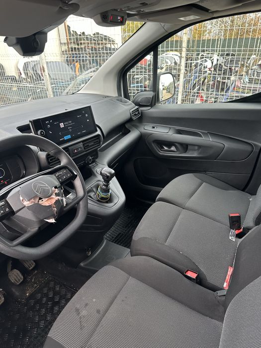 Citroen Berlingo 2024 1.5 diesel 50.000 KM AVARIAT / AVARIATE