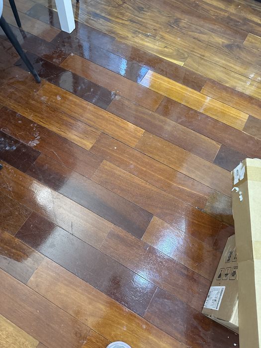 Продам паркет около 50 квадратов